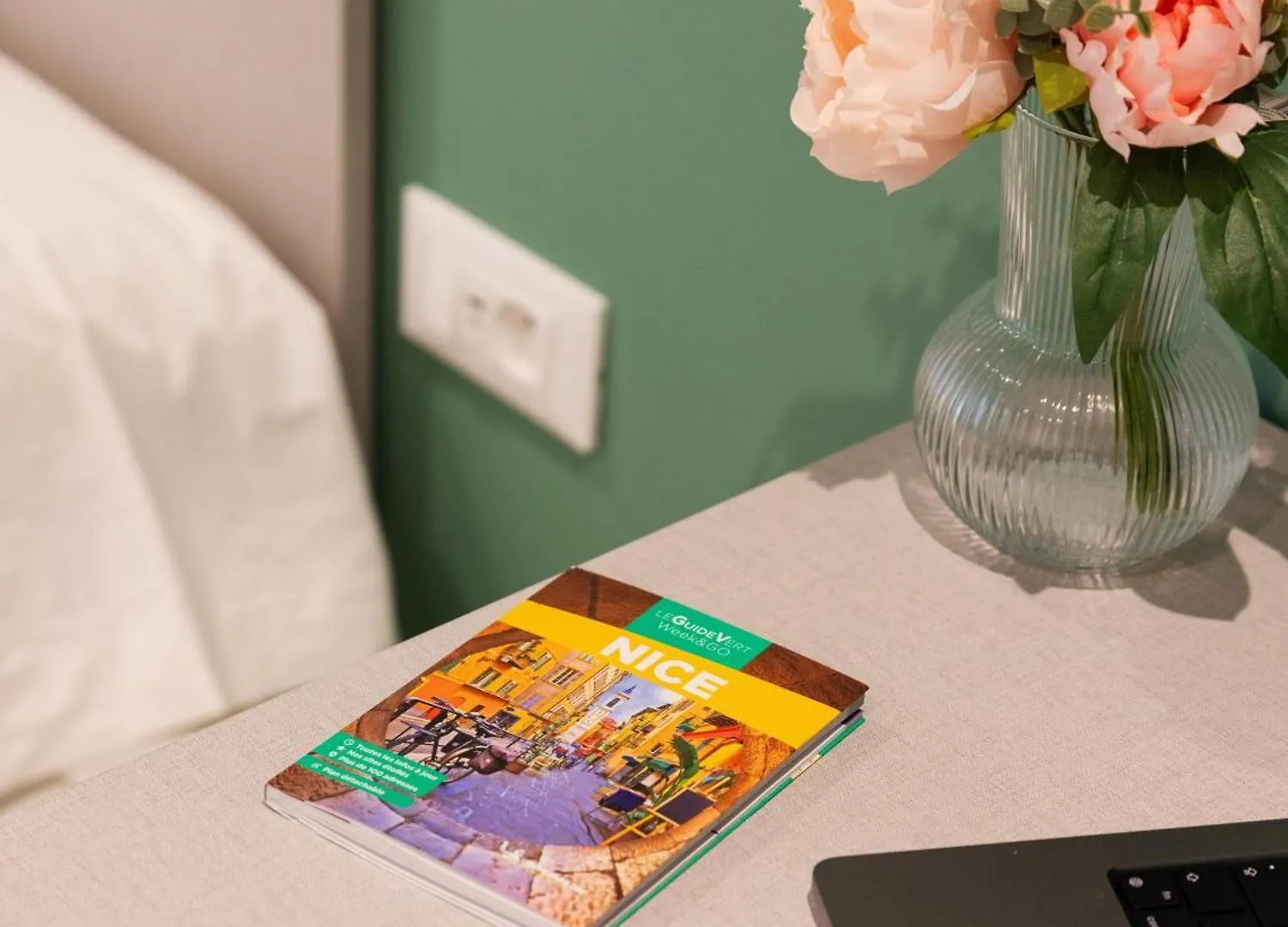 فندق مبيت وإفطار نيس Azur Bnb